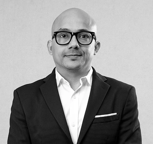 GOPI ASWANI, West Zone Head - Sales